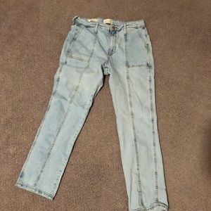 Never worn- jean